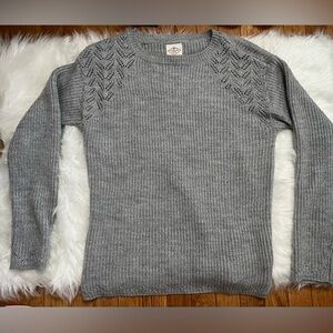 St. John's Bay Gray Women's Crew Neck Sweater